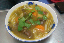 
Bún Bò Kho
