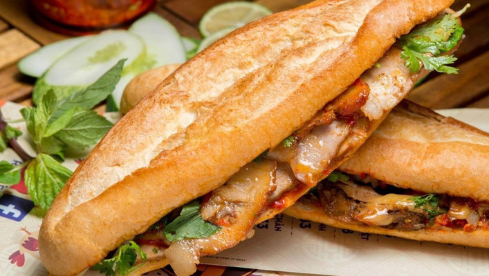 Bánh Mì Phương Hội An - Trâu Quỳ