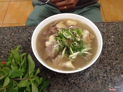 Tai nam gàu