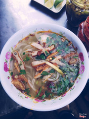 Bánh canh chả