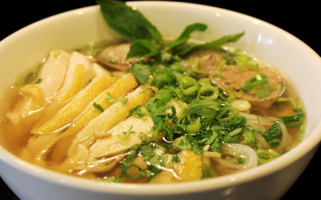 Phở Gà 43 - Nguyễn Văn Thương