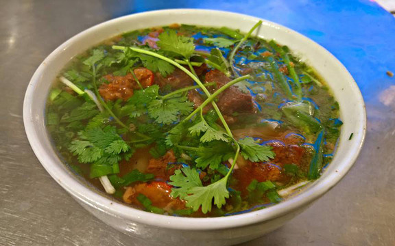 Diệu Linh - Phở Bò