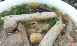 Miếng giò cũng khá ngon