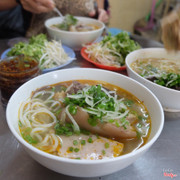 bún bò huế giò heo