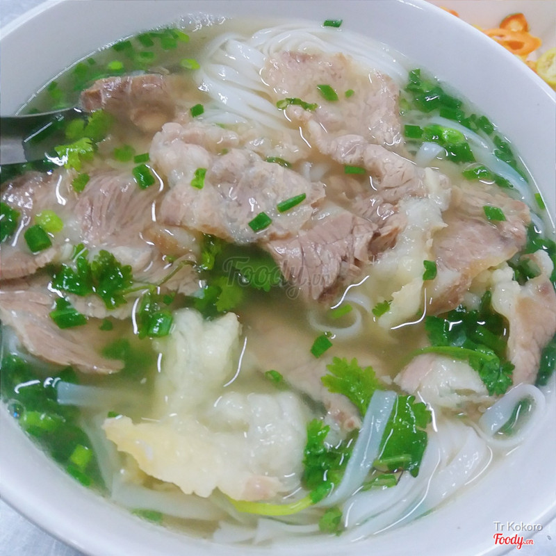 Phở nạm gầu