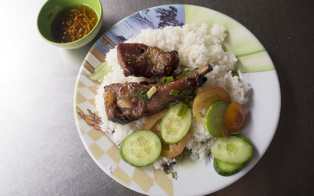 Cơm Thu Hà