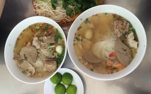 Ngọc Huệ - Hủ Tiếu Nam Vang, Bánh Canh & Bún Mọc