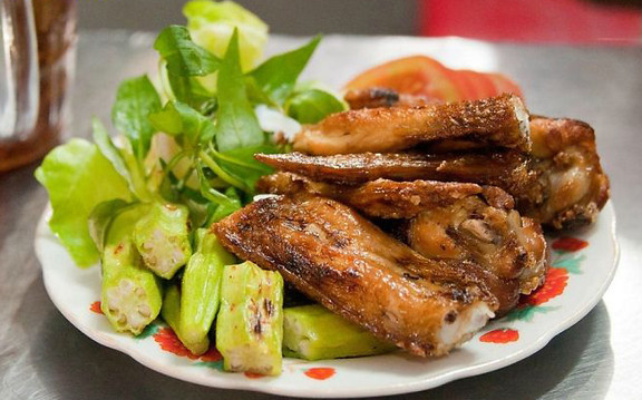 Cây Sưa Quán - Nhậu Bình Dân