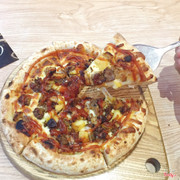 Pizza sườn nướng