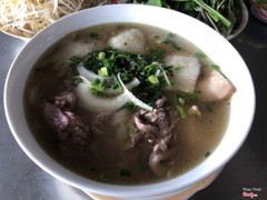 Phở tái gầu