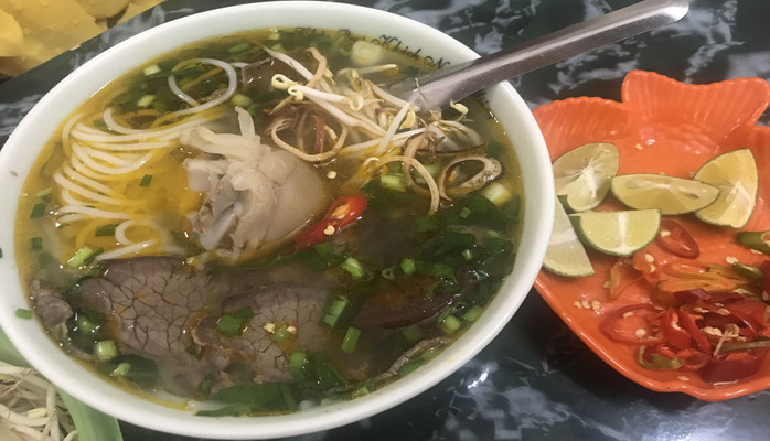 Bún Bò Huế - Phó Đức Chính