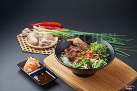 Bún Thịt Nướng Chả Giò