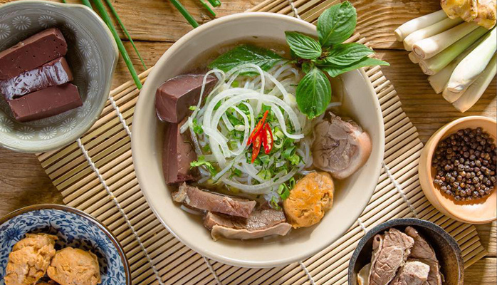 Ông Mười - Bún Bò Huế