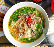 Bánh canh đầu heo