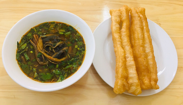 Mít Quán - Cháo, Miến Lươn & Bò Sốt Vang