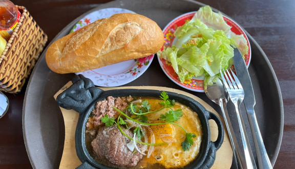 Vườn Lan Cafe Cội Chim - Beefsteak, Bò Né & Trà - Hồ Văn Cống