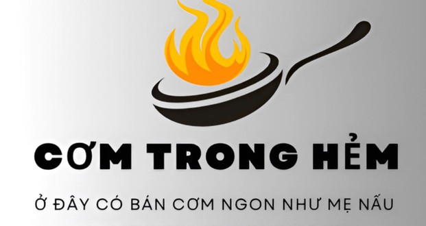 Cơm Trong Hẻm - Cơm Chiên, Mỳ Xào & Miến Xào Bò - Cách Mạng Tháng 8