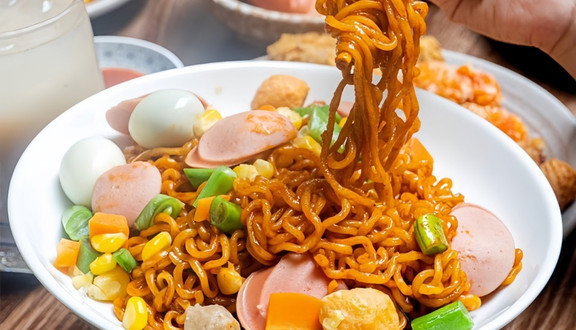 SAFARI - Trà Sữa & Mì Trộn Indomie - Cầu Giấy