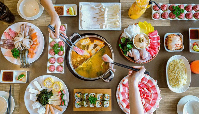 Kichi Kichi Lẩu Băng Chuyền - Vincom Trần Duy Hưng - Tầng 5