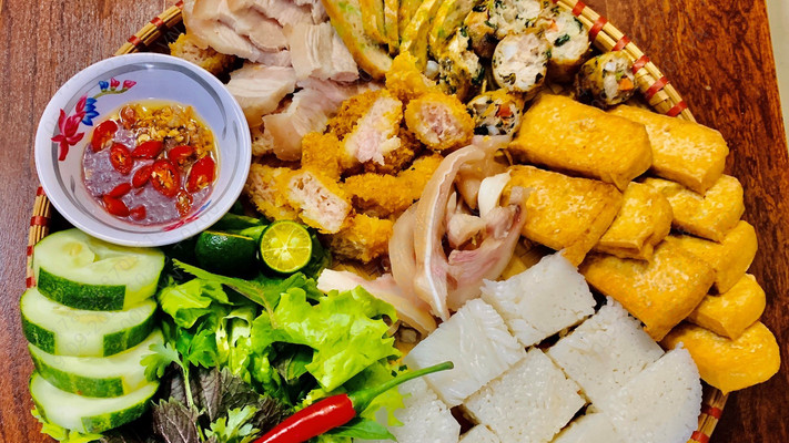 Xia Tofu - Bún Đậu Mắm Tôm & Bún Chả Hà Nội