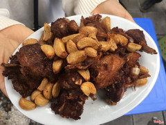 Ngan cháy tỏi 120k/đĩa