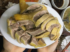 Ngan chặt 150k/đĩa