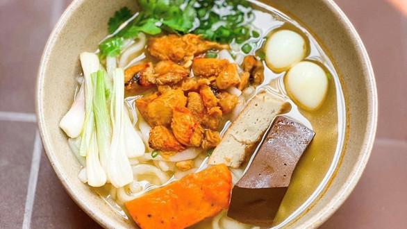 Bánh Canh Cua Sài Gòn Linh - Tô Hiến Thành