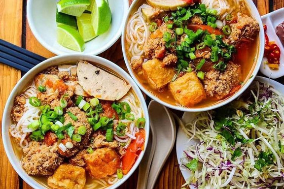 Quán Diễm - Bún Riêu Cua & Bò Kho - Dương Bạch Mai