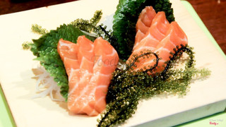 sashimi cá hồi