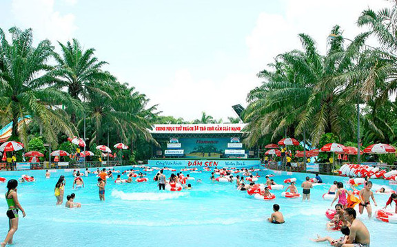 Công Viên Nước Đầm Sen - Dam Sen Water Park 