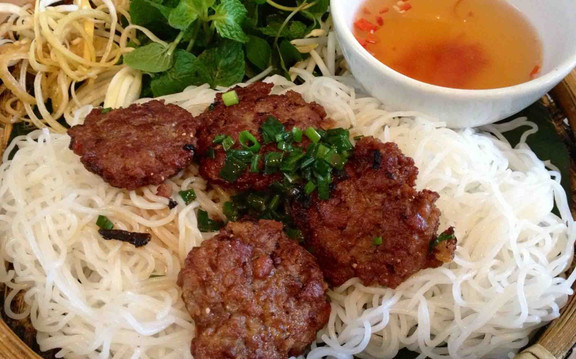 Tuan's Kitchen - Bún Chả Băm, Bún Chả Xiên