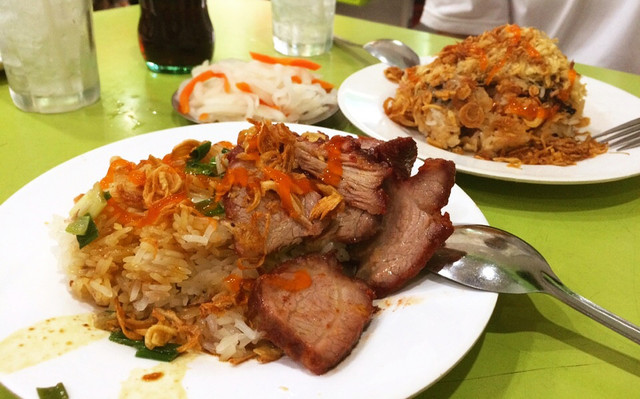 Ngân An - Chè, Bánh Mì & Xôi