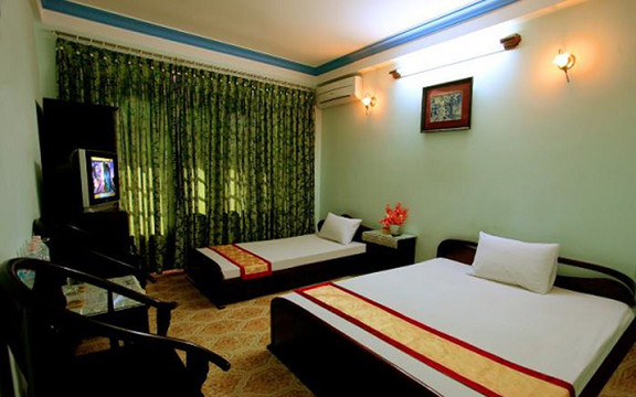 Âu Dương 4 Hotel