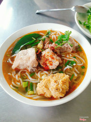 Bún bò Huế