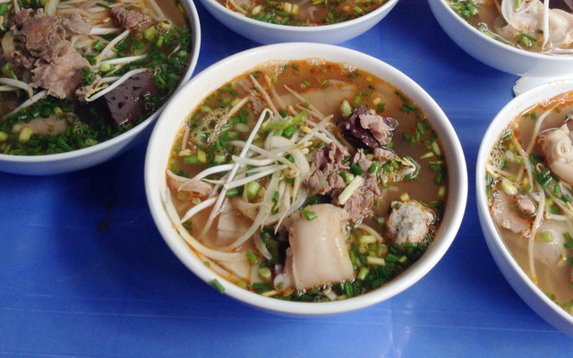 Quán 160 - Bún Bò Huế & Mì Quảng