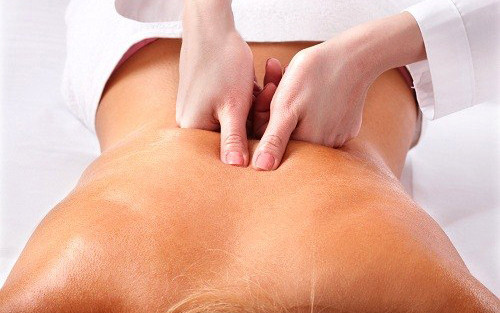 Xoa Bóp Bấm Huyệt Cột Sống