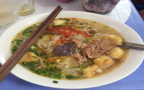 Bún Riêu Sườn - Quan Nhân