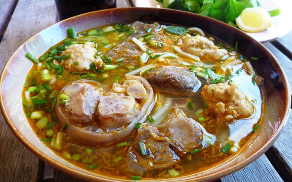 Quán Hầm - Bún Bò