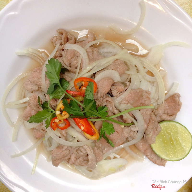 Bò tái chanh