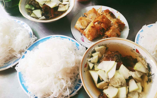 Nguyệt Bún - Bún Chả & Nem Rán