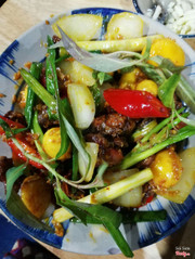 mề gà trứng non cháy tỏi