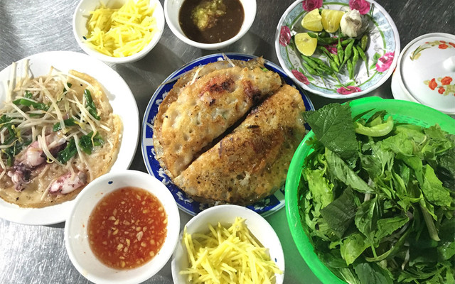 Bánh Xèo Ngân Sơn