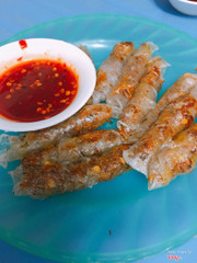 Bánh tráng cuộn