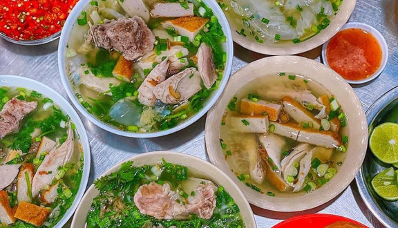 Công Hằng - Bánh Canh Chả Cá Nha Trang - Cư Xá Phú Lâm B