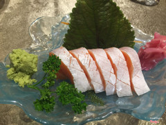 sashimi bụng cá hồi