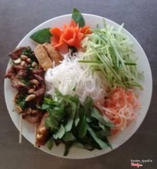 Bún thịt nướng chay