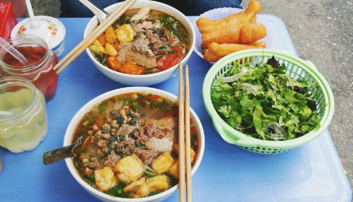 Bún Riêu Cua, Bò Tái & Bún Giò