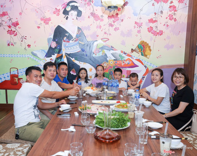 Tổ chức tiệc gia đình