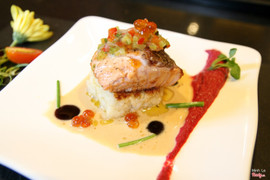 cá hồi áp chảo sốt kem