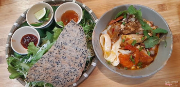 Check in cơm quê Mười Khó 🤩🤩🥰🥰 Phần bánh tráng thịt luộc 2 ngừi  ... 1 mình nóa quấtttttt hếtttttttt 😋😋😋😋